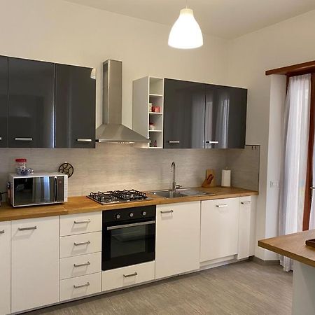 Delonix Regia Olbia Appartement Buitenkant foto
