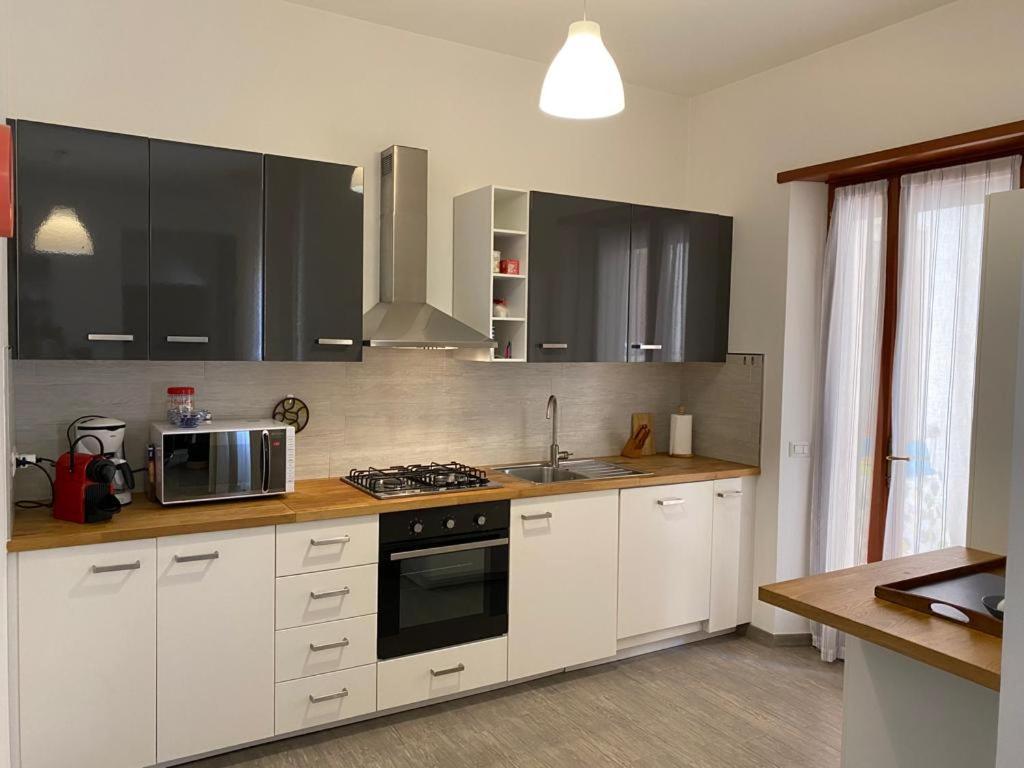 Delonix Regia Olbia Appartement Buitenkant foto